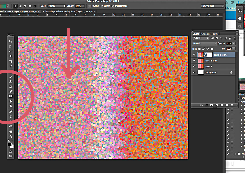 Apply Gradient to mask layer.